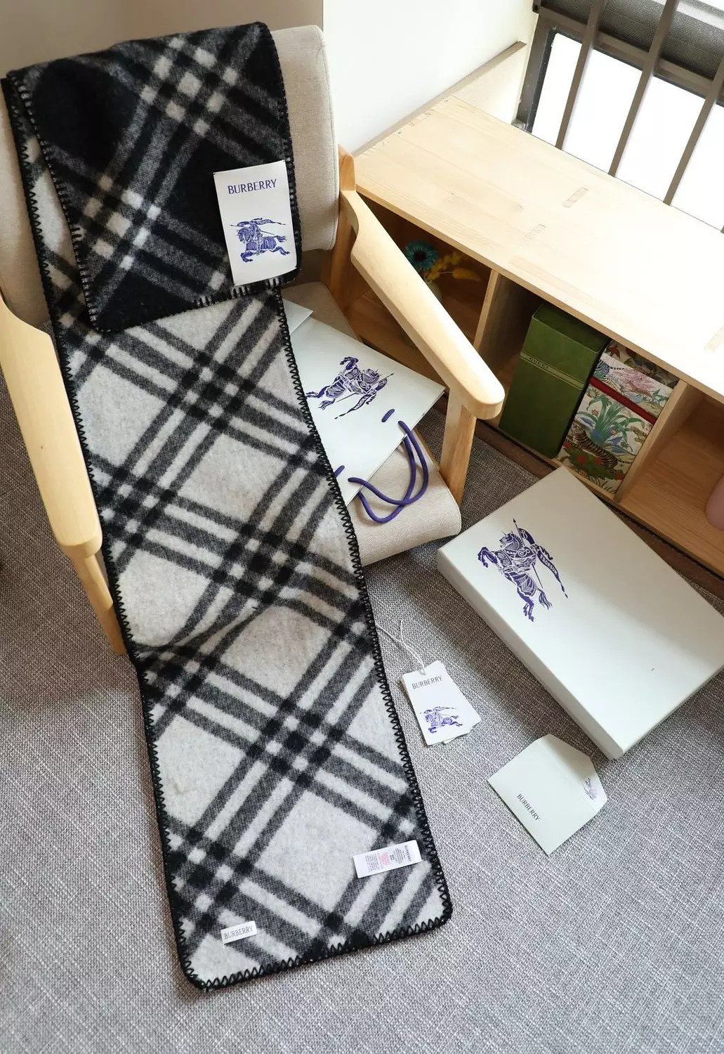 Burberry scarf 2