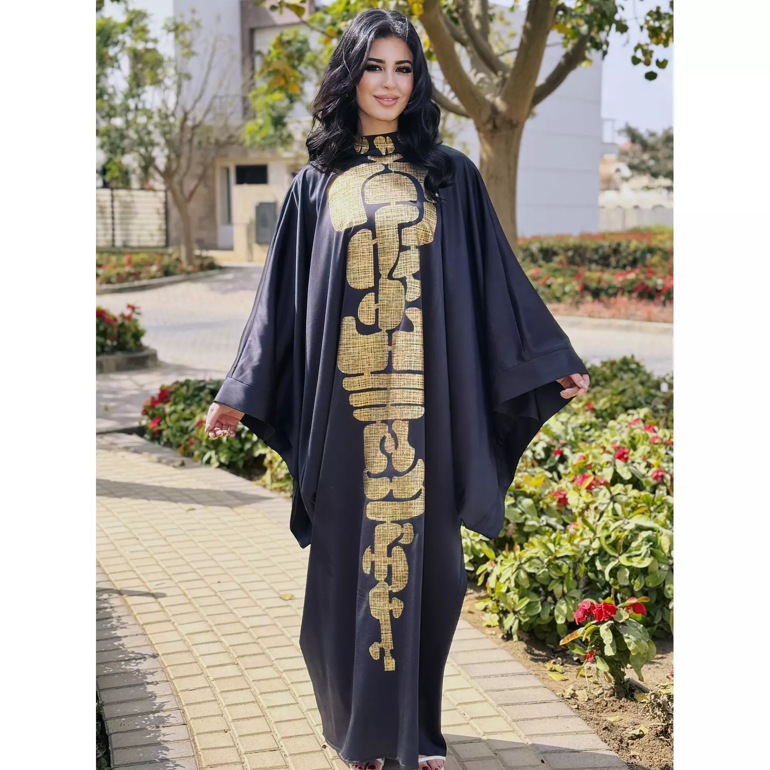 G kaftan  hover image