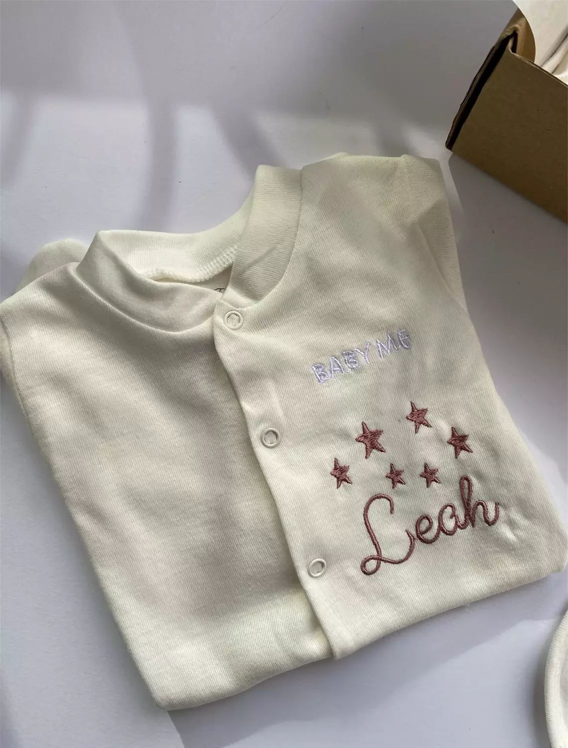 Rose Gold Stars Embroidery Design 1