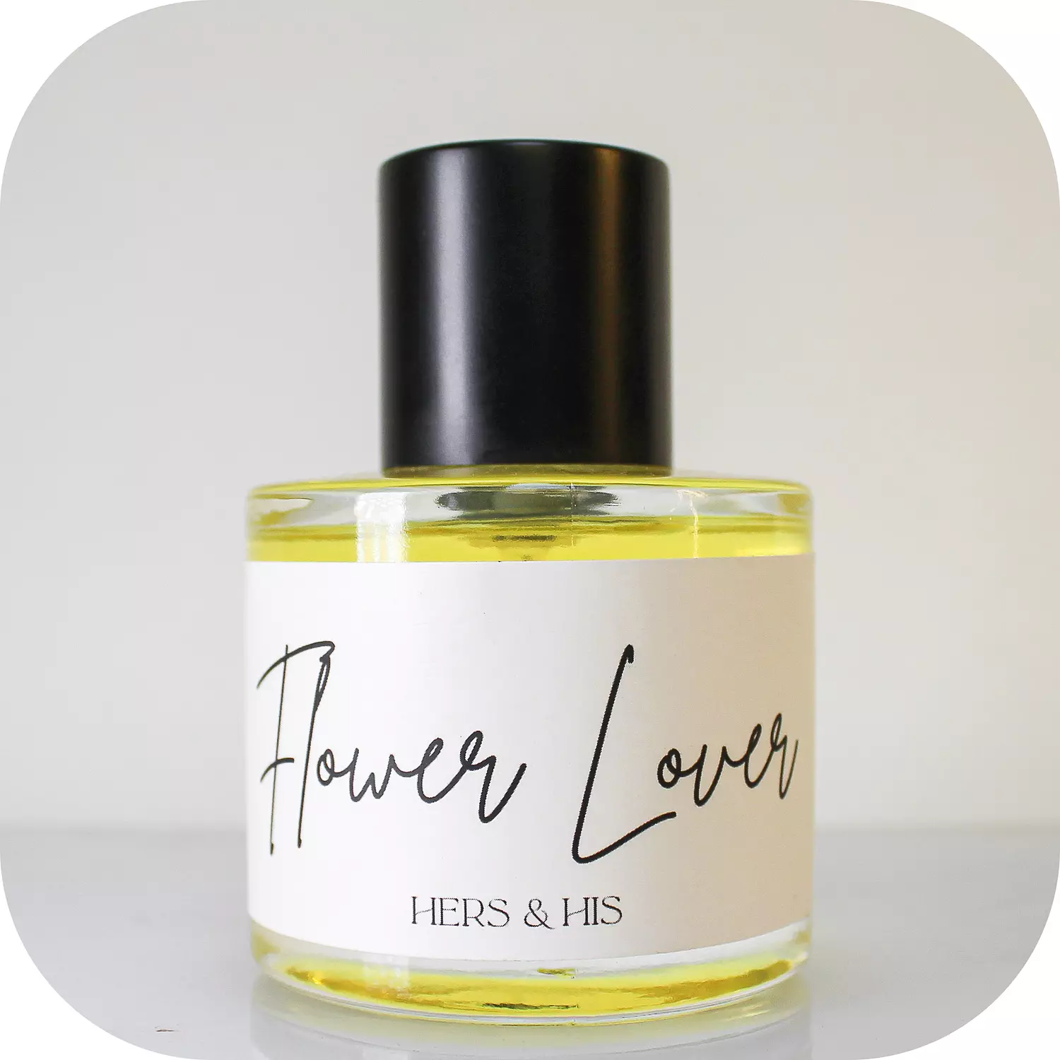 <h1 style="text-align: start">Flower Lover</h1><p style="text-align: start"><span style="color: rgb(30, 41, 59)">– Inspired by Roberto Cavalli EDP Roberto Cavalli</span></p><p style="text-align: start"><span style="color: rgb(18, 17, 24)"><s>EGP&nbsp;600</s></span><s> </s><span style="color: rgb(255, 0, 0)">EGP&nbsp;485</span></p>