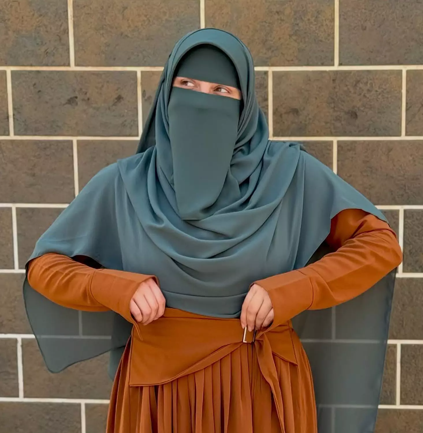 طرحة اسموكد مينت image