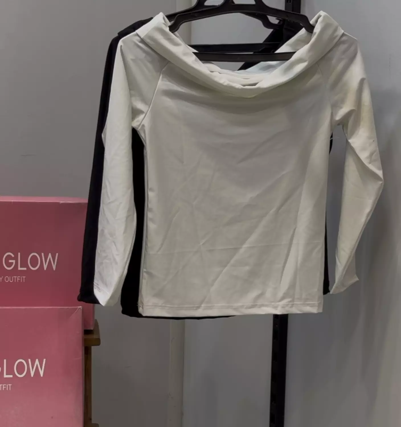 Off shoulder top 4