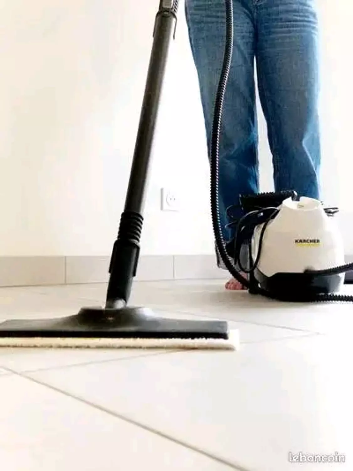 Karcher SC3 steam cleaner 1