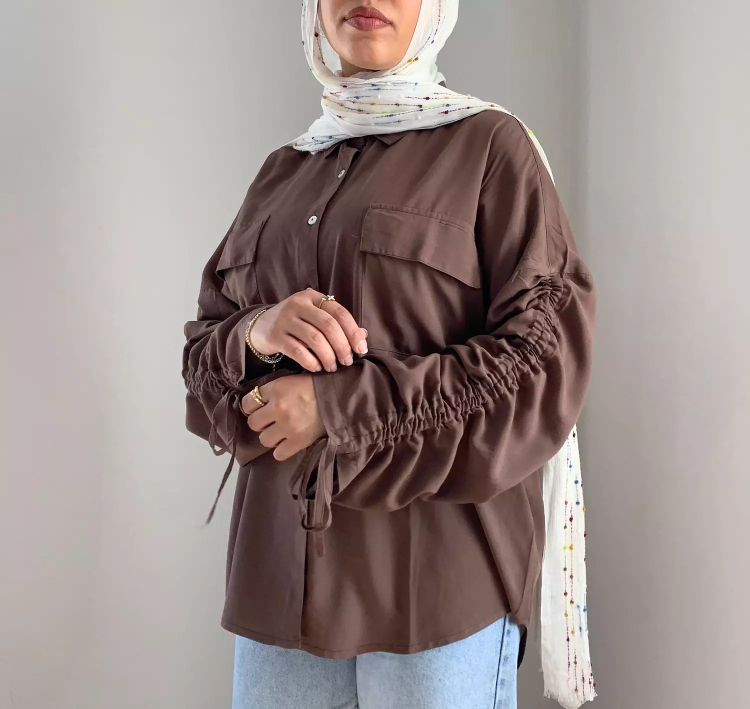 Drawstring sleeves blouse in Brown
