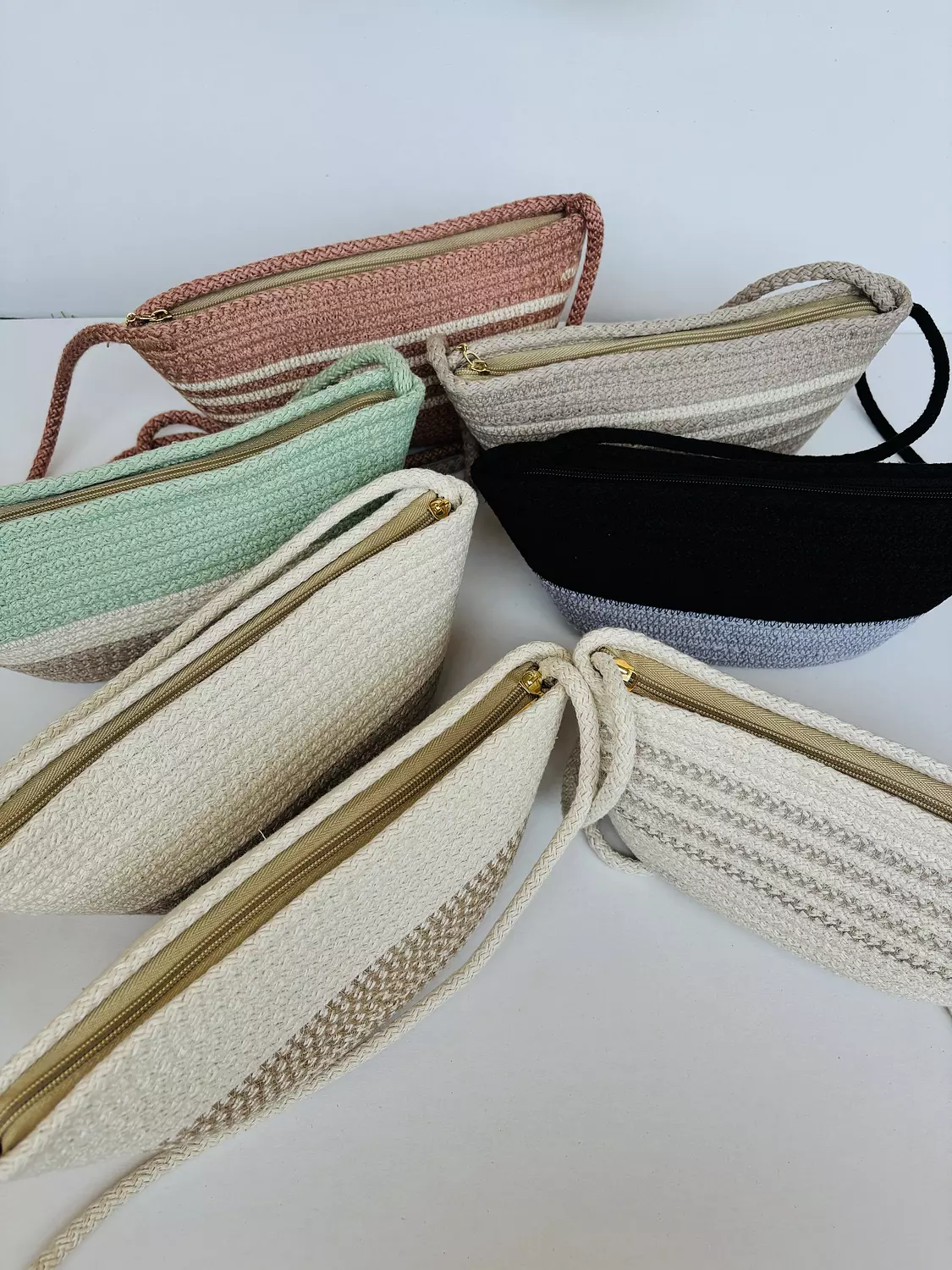 Bon Bon Wallet Bag image