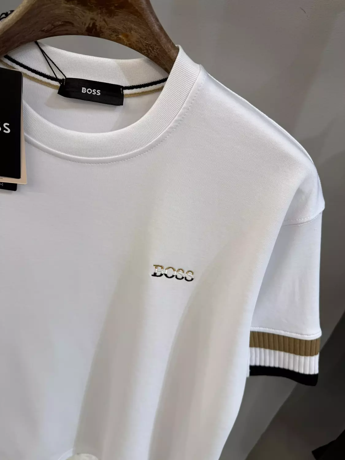 BOSS TSHIRT \ 2382  9