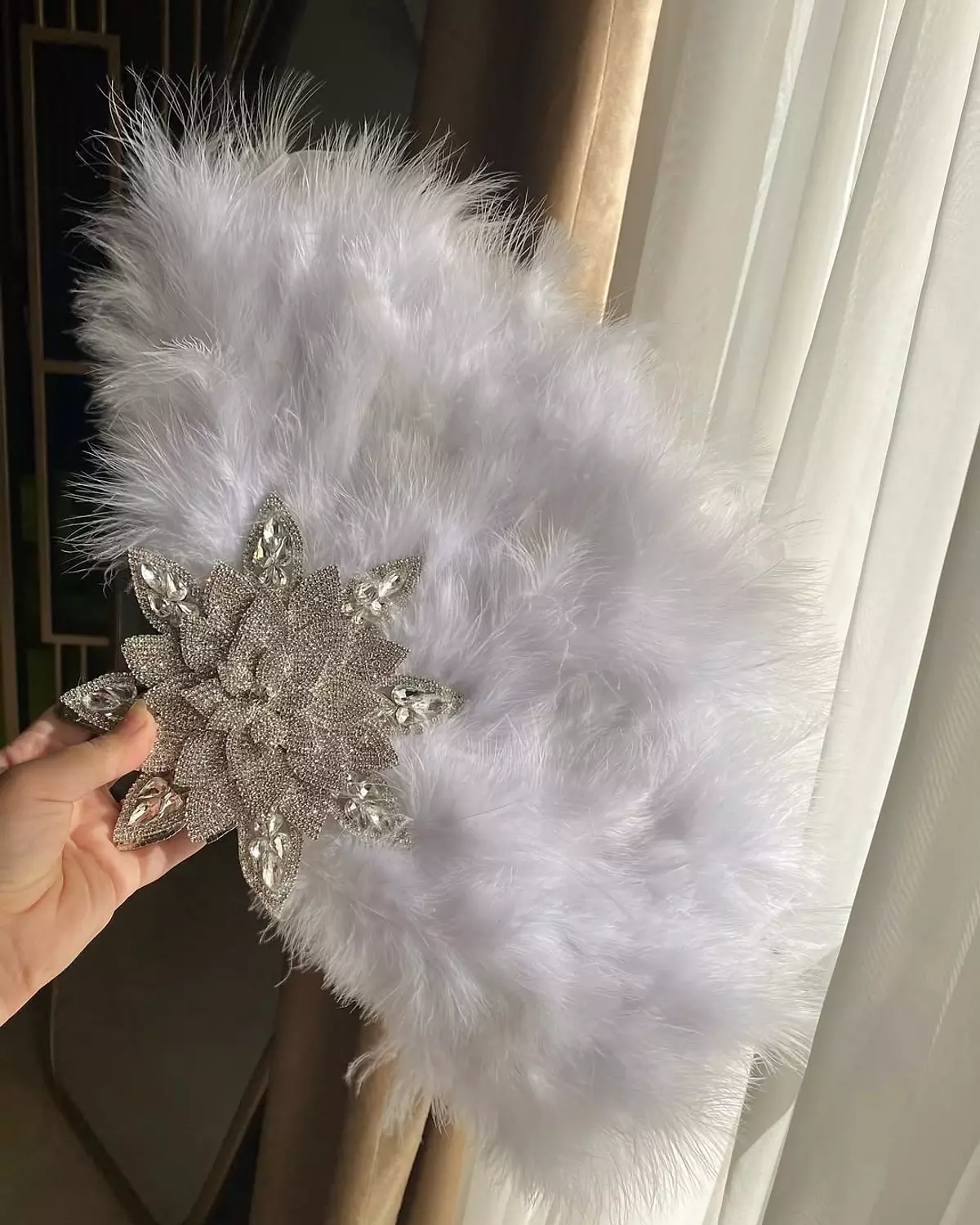 crystal hand fan 3