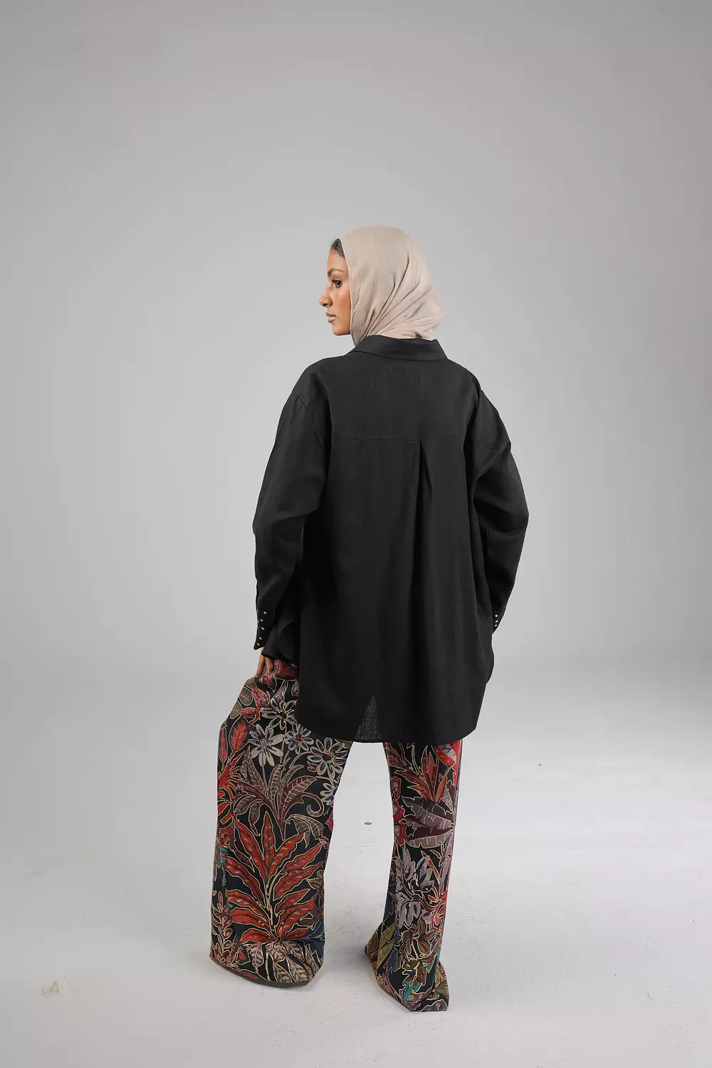 Black Studded linen shirt 4