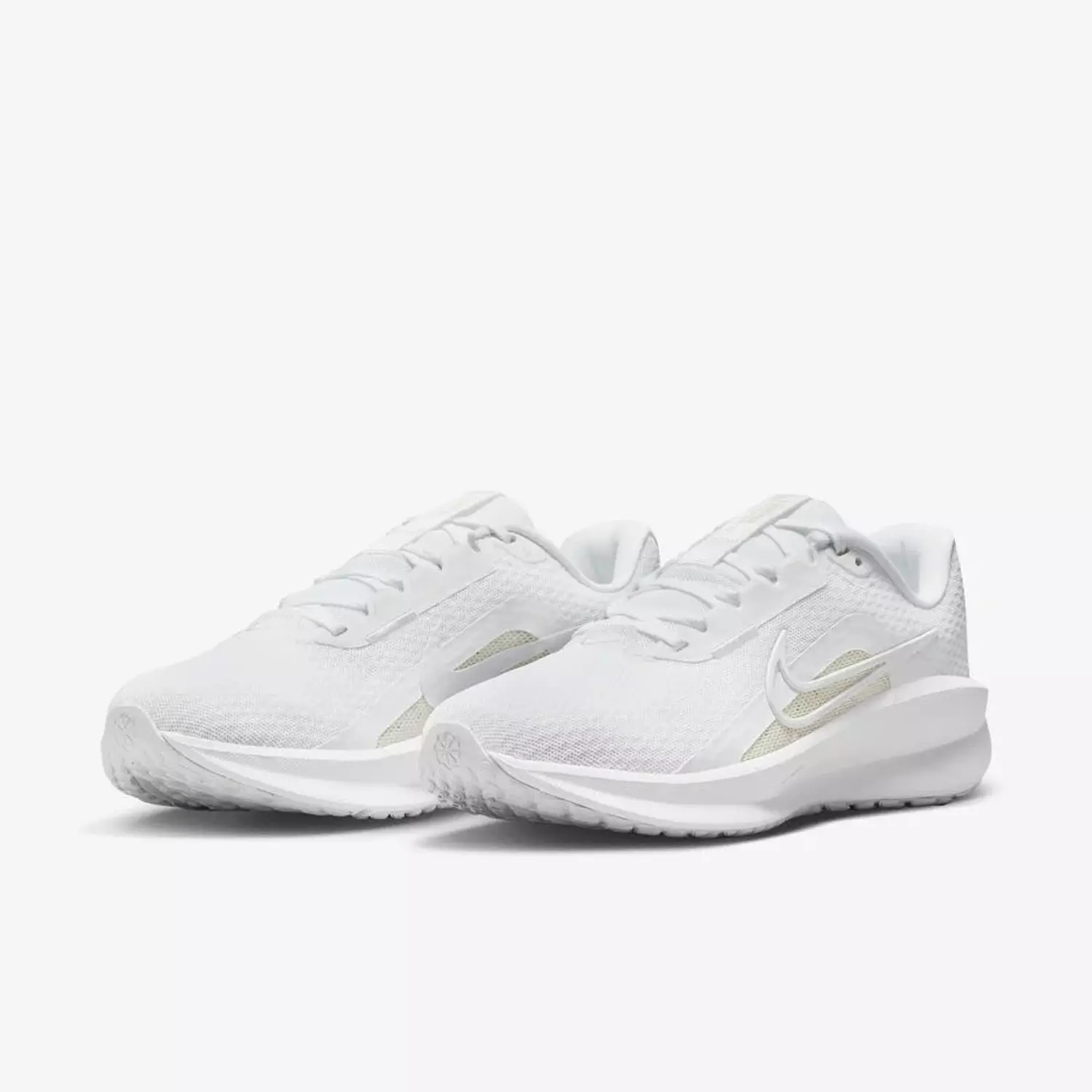Nike Downshifter 13 Running Shoes White  1