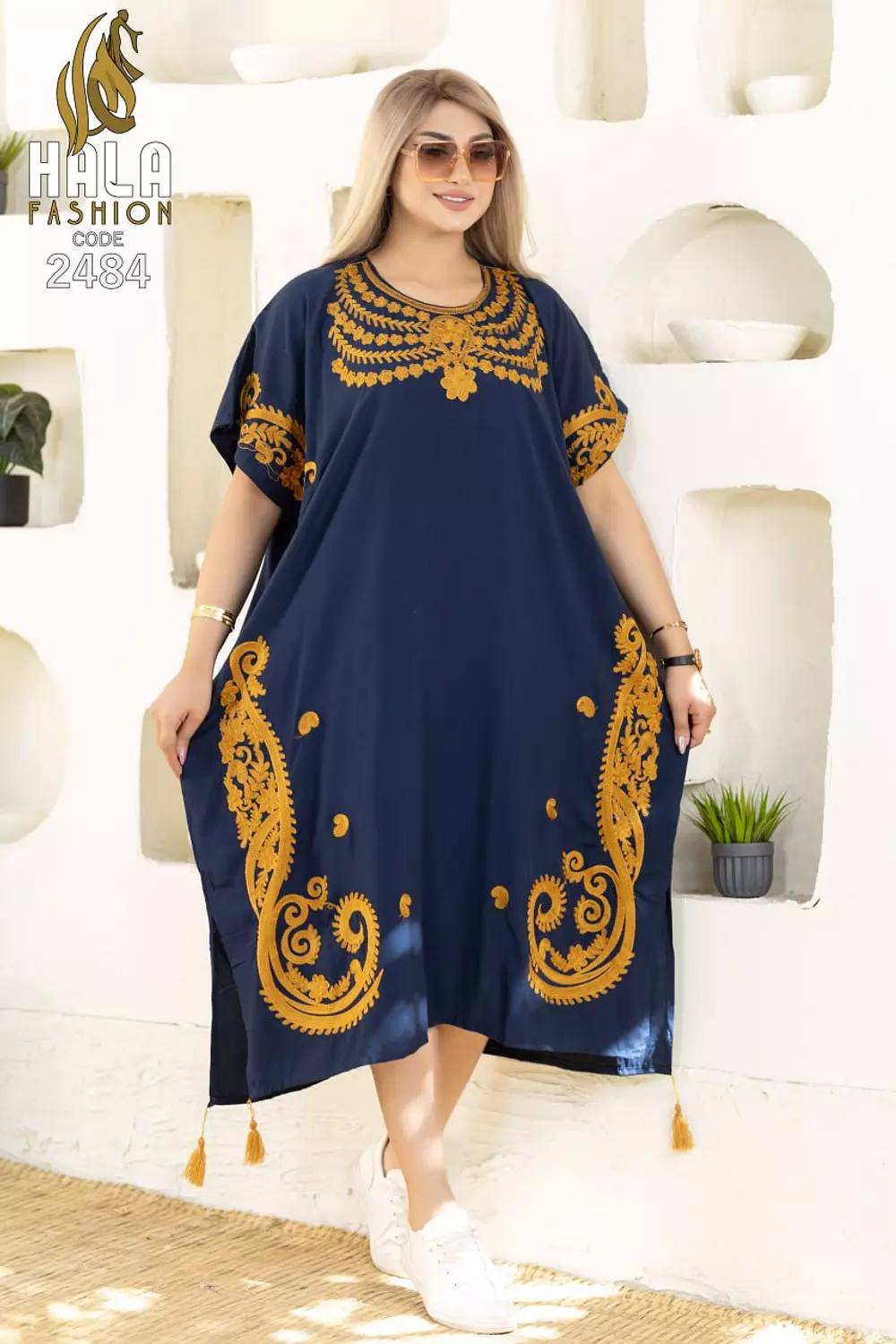 Chanelle Code: 2484 4