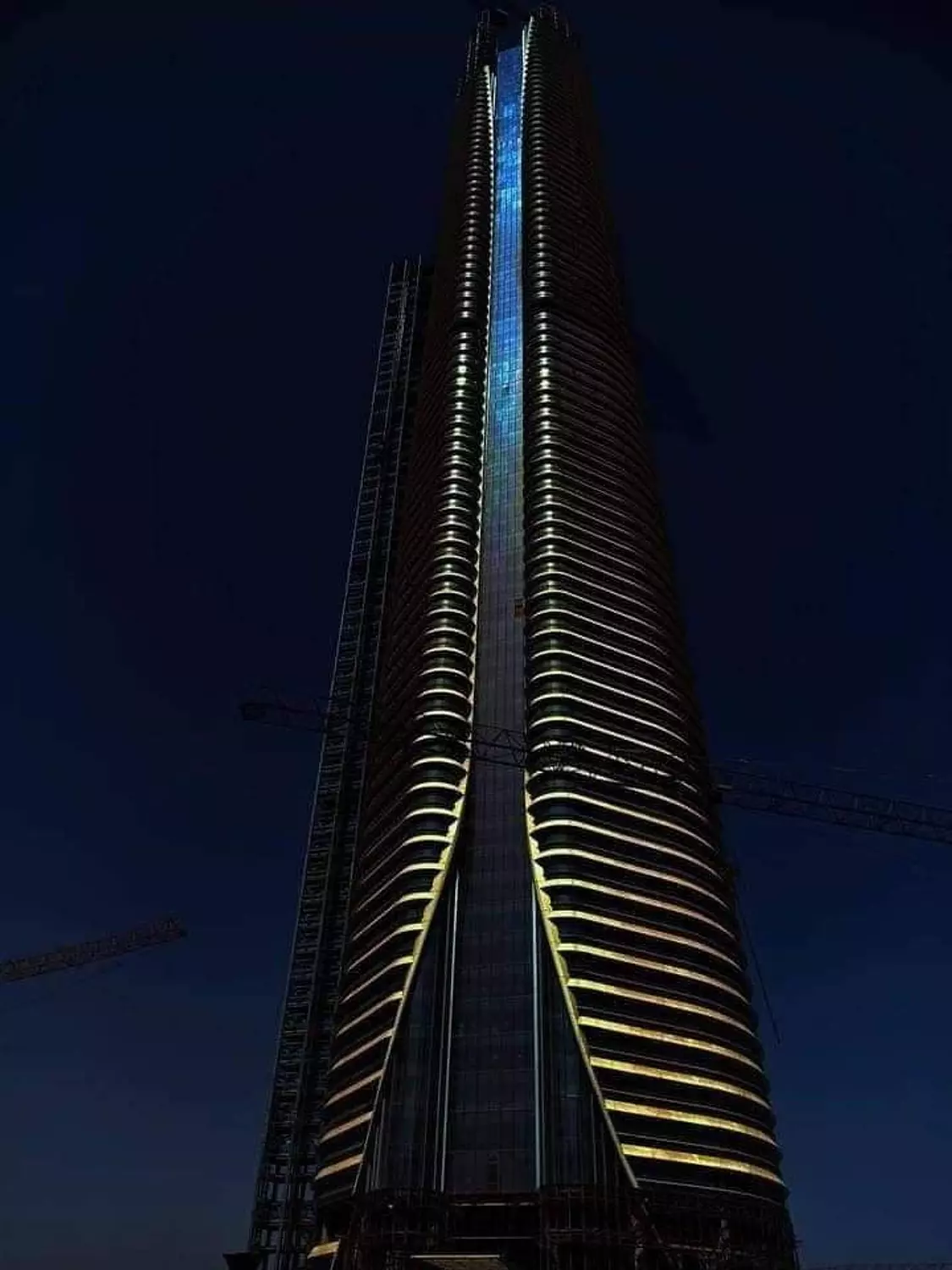 🎖️🌐The Iconic Tower: Egypt's Modern Ambition and the Address of the Future. 2