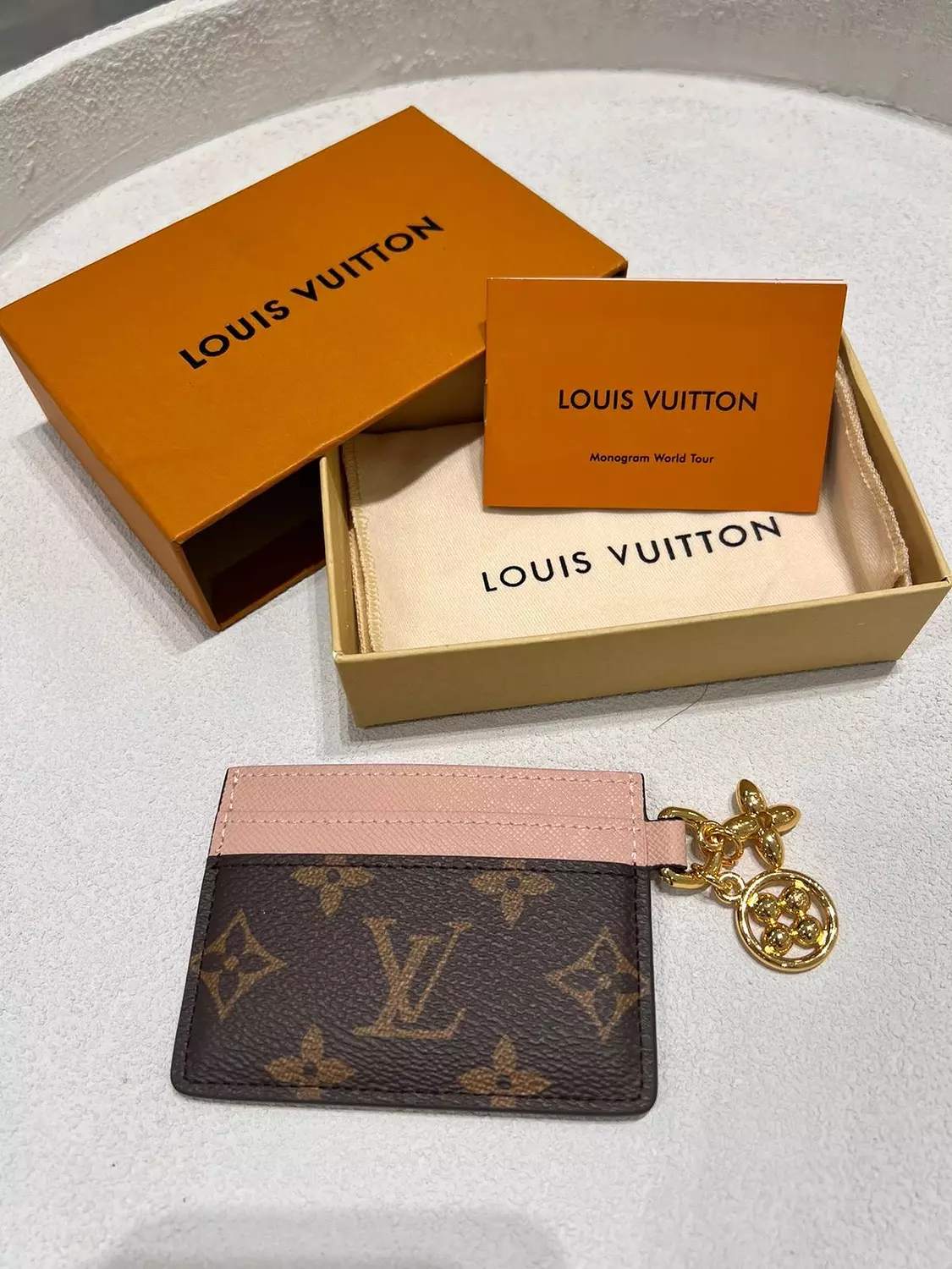 LV card holder  image