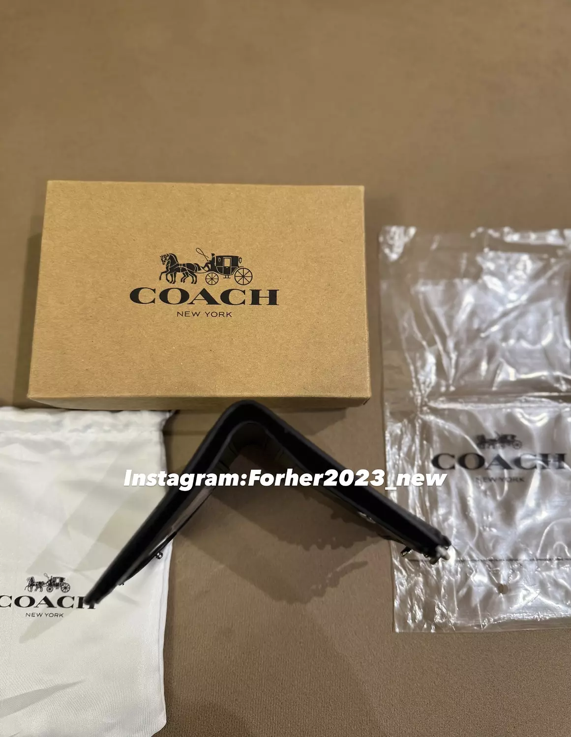 Coach bifold wallet yellow flower 3