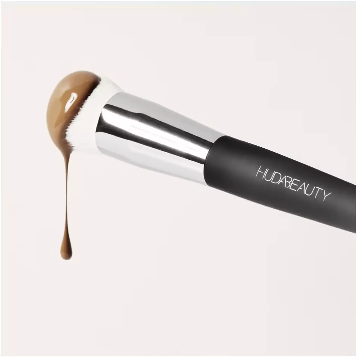 Huda Beauty Base Brush hover image