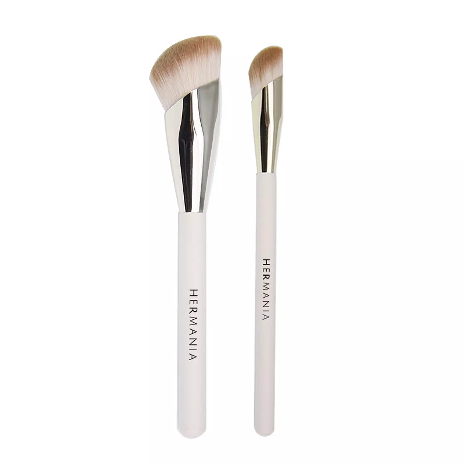 ANGLED MAKEUP BRUSH 3