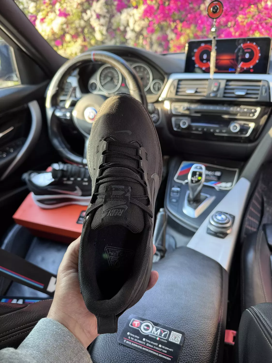 NIKE ZOOMX VOMERO18 4