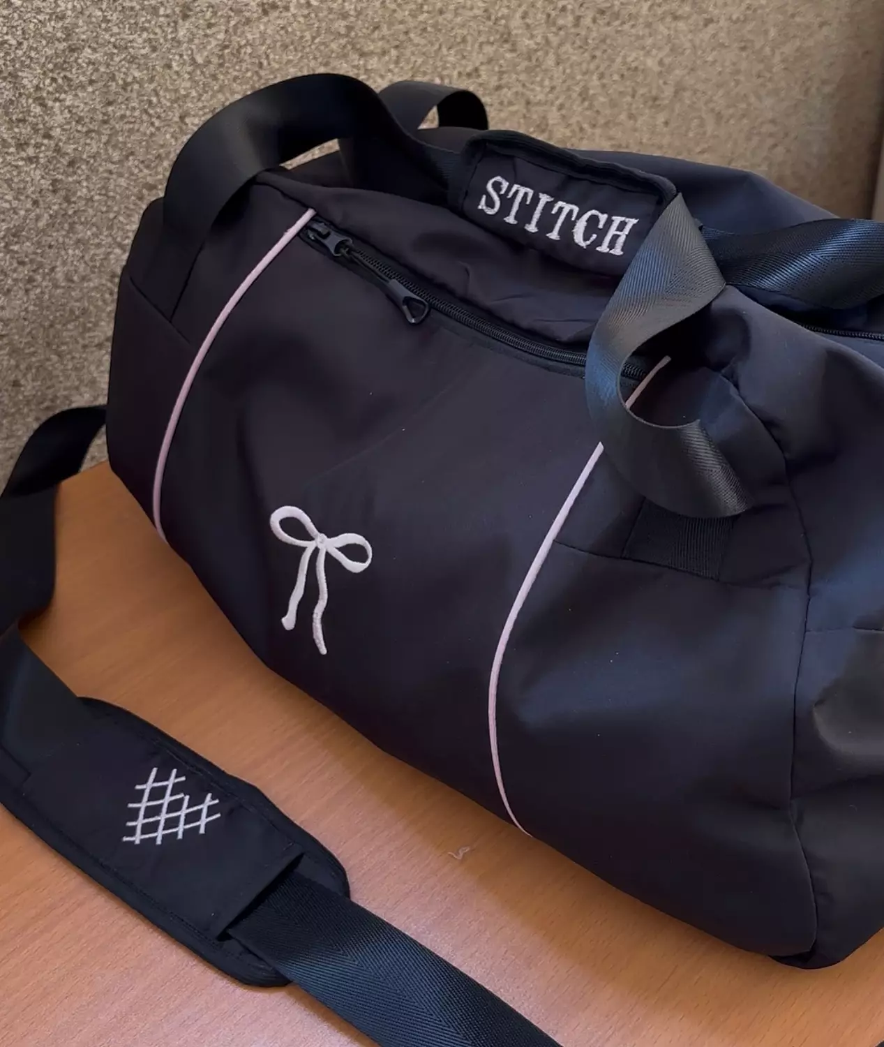 GIRLY DUFFEL BAG Pre Order 7- 10 days  image